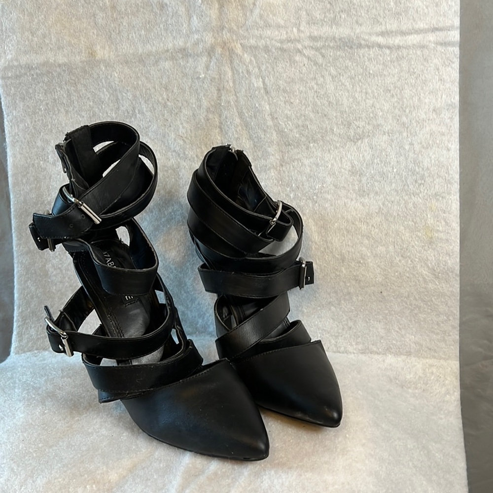 Moto Heels